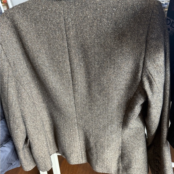 Womn’s Josephine Chaus Women's Tan Herringbone Blazer with Black Collar 12P - Picture 11 of 11
